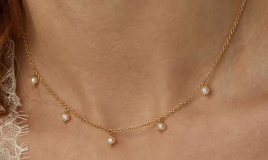 Children's, Teens' and Mothers' Necklaces:  Surgical Steel with Gold IP 5 x Pearl Necklace