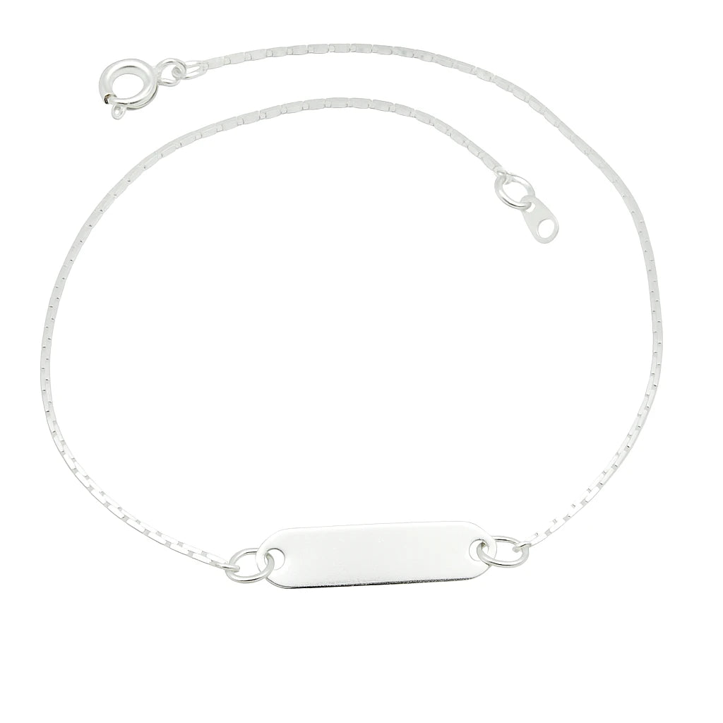 Children's anklet in silver plated material featuring a charming ID plate, perfect for kids' style and comfort.