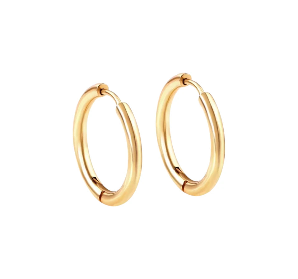 Children's earrings – 18k gold plated 316L surgical steel hoop earrings with classic polished finish.