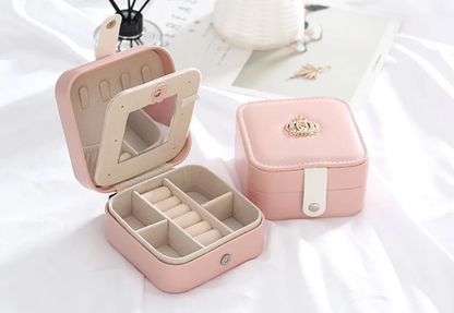 Pink children's jewellery box with princess crown on top – PU leather