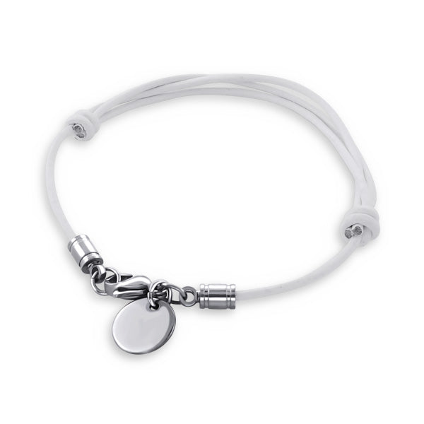 Friendship bracelet made of white leather with a surgical steel engravable circular disc and adjustable design.